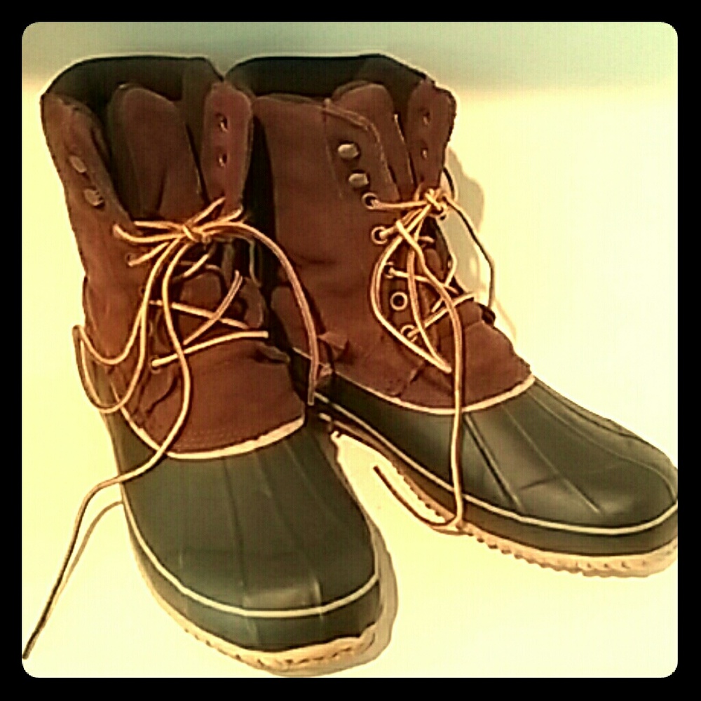 New Bass Darwin suade and rubber duck boots mens 1